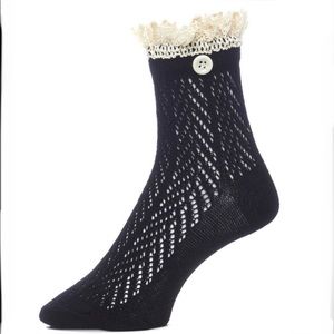 Ladies Vintage Style Cable Knit Crew Socks 3 pairs